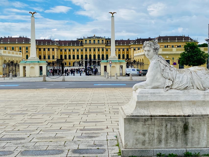 Vienna: UNESCO Schönbrunn Palace Guided Tour with Entry - Emperor’s rooms and the trick of noticing different styles