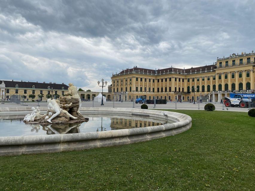 Vienna: UNESCO Schönbrunn Palace Guided Tour with Entry - What’s included with your ticket and skip-the-line entry