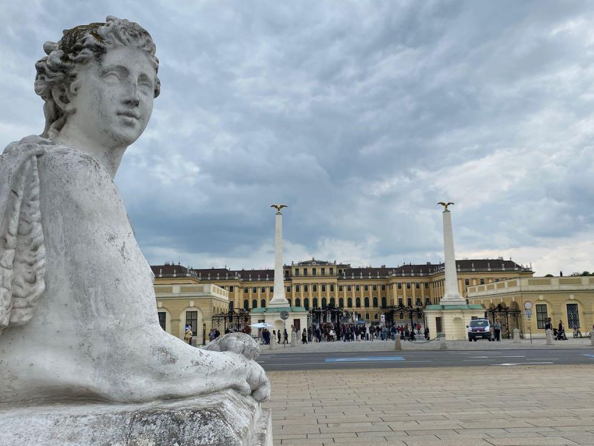 Vienna: UNESCO Schönbrunn Palace Guided Tour with Entry - Practical rules that affect your visit