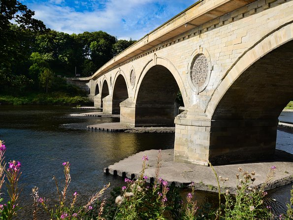 Viking Coast and Alnwick Castle Very Small Group Tour from Edinburgh - Alnwick Castle: the star stop with film-era flair and real history settings