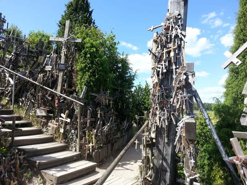 Vilnius: Hill of Crosses, Rundale Palace, Bauska Castle Trip - Key Things You’ll Notice on This Vilnius-to-Riga Route