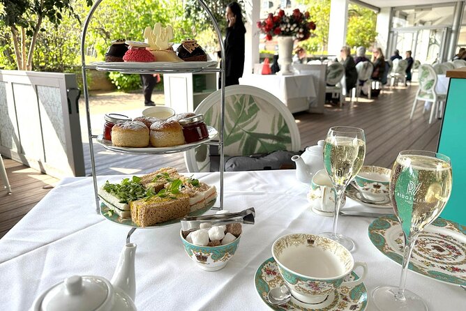 VIP Kensington Palace Gardens Tour & Royal Tea Crown Experience - Price and value: what $159.73 buys you in real terms