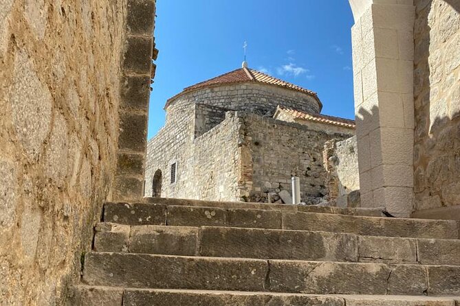 Visit Klis fortress GOT & Olive museum Klis - Klis Fortress on your own: Game of Thrones energy plus real stone, real views