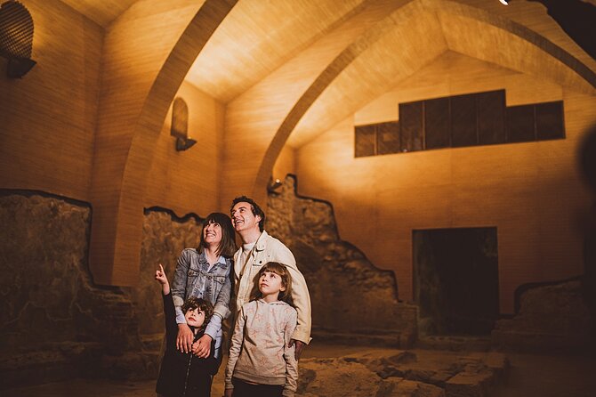 Visit to the Castle of Lorca - Archaeological Park and Synagogue: A Jewish Quarter Inside the Fortress