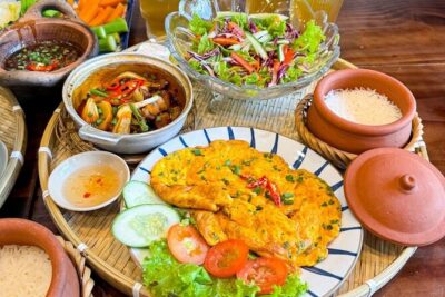 Vung Tau Full-Day Tour with Beach, Christ Statue & White Palace - Thang Tam Temple: whale legends you can actually see
