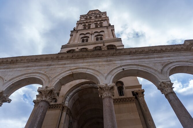 Walking tour of Diocletian's Palace in Split - The guide factor: what the best experiences have in common