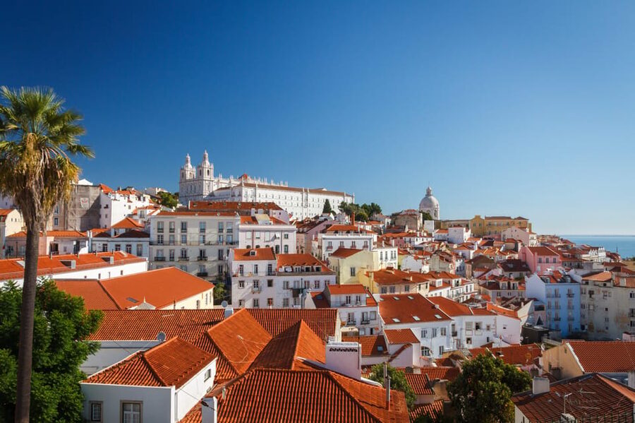 Walking Tour Small Group Lisbon + S. Jorge Castle Tickets - Key things I’d mark on your Lisbon map