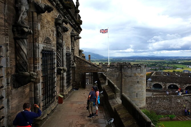 Wallace monument, Stirling Castle, Linlithgow Palace Private Tour - Linlithgow Palace ruins: a lochside pause for imagination