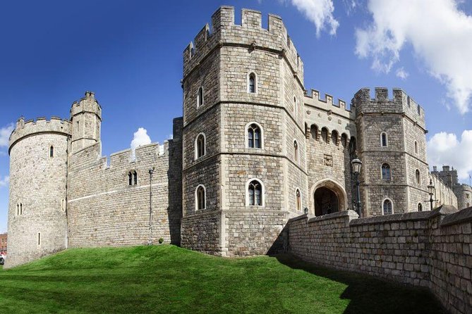 Windsor Castle, Stonehenge & Salisbury Cathedral Guided Tour - Coach Comfort, Long Transit, and How to Survive the 10-Hour Schedule