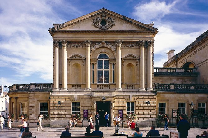 Windsor Castle, Stonehenge & Salisbury Cathedral Guided Tour - Price and Value: Is $122.84 a Smart Buy?