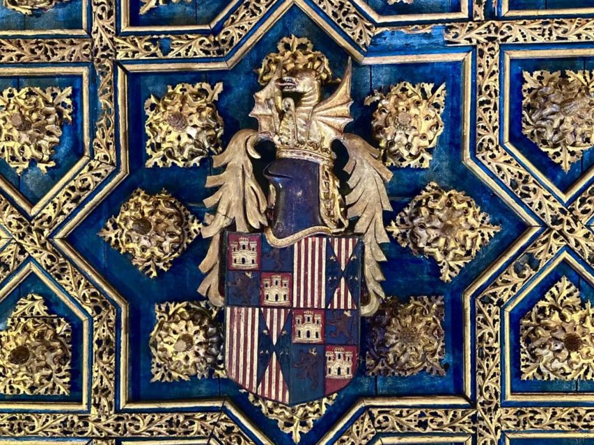 Zaragoza: Aljafería Palace guided tour in Spanish - Who Should Book This Tour—and Who Might Prefer Something Else